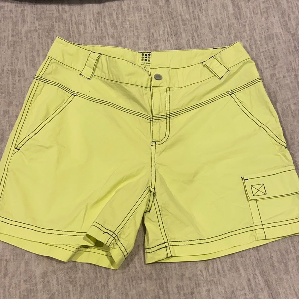 Title Nine Brash Shorts Cargo/ Hiking Neon, size 8